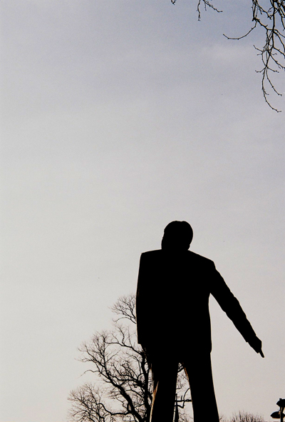 The Pointy Man by Cardiff to the See