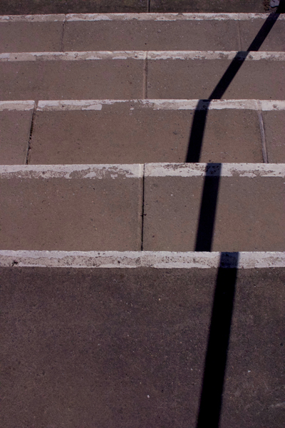 lines-2-llinellau-2-by-cardiff-to-the-see