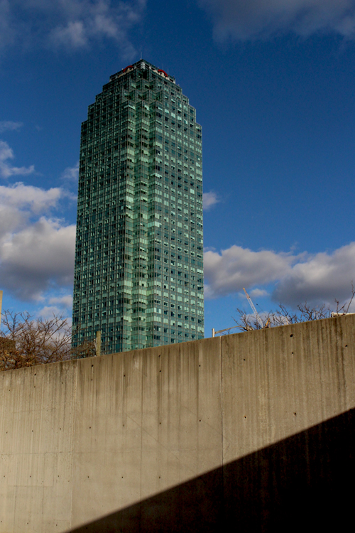 ps1-moma-by-cardiff-to-the-see